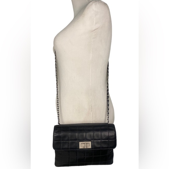 🔥❤️ CHANEL CHOCOLATE BAR 2.55 LAMBSKIN FLAP CLUTCH/WAIST BAG 🔥❤️ - Picture 8 of 16